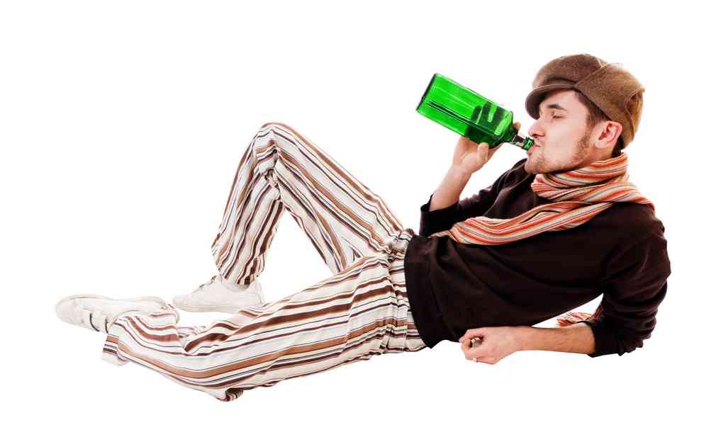 Пивной алкоголизм: его особенности и опасности